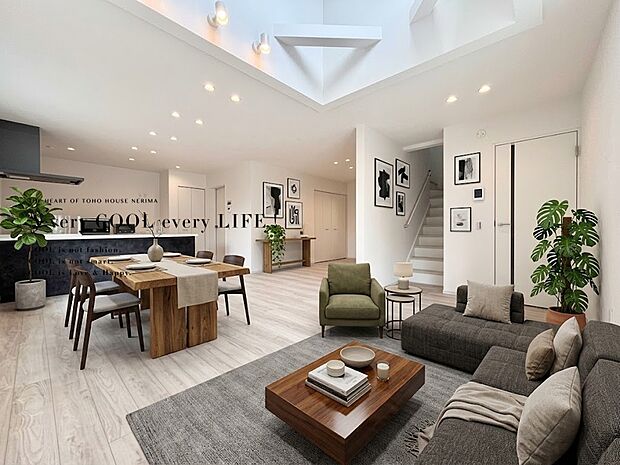 【配置してある家具や小物はCGによるイメージです】【Livingroom】リビング
