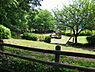 周辺：島の上公園まで約880m