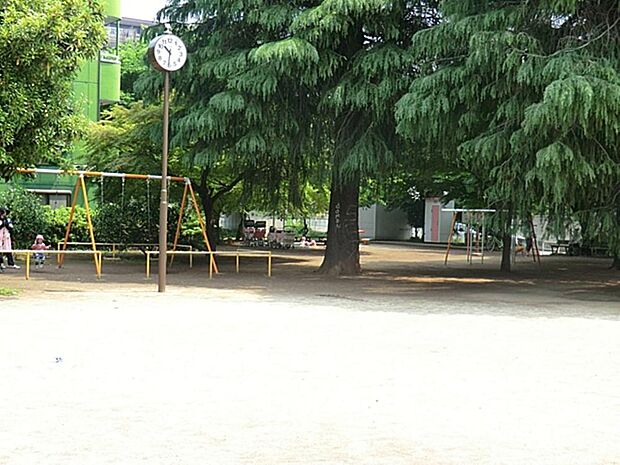 東北公園まで約799m