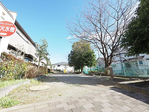 芝久保町一丁目第四公園 まで約1200m