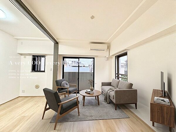 【配置してある家具や小物はCGによるイメージです。】【Livingroom】リビングルーム