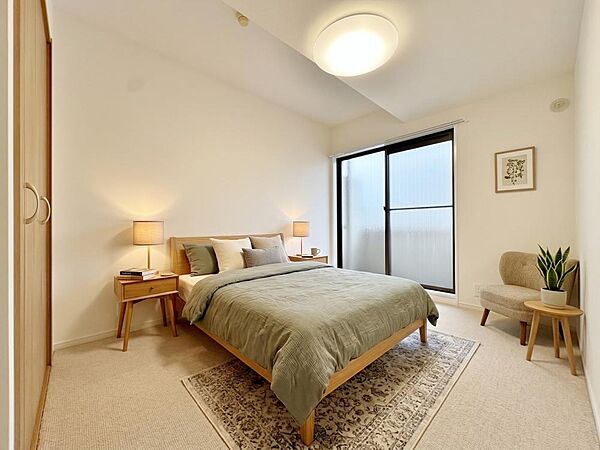 【配置してある家具や小物はCGによるイメージです。】【Bedroom】居室