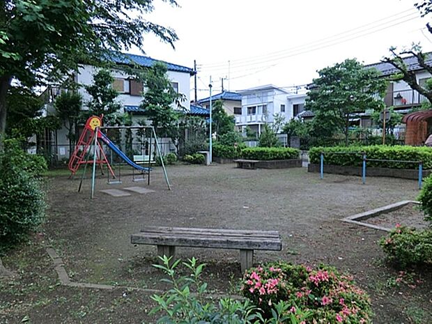 美向台公園まで約409m