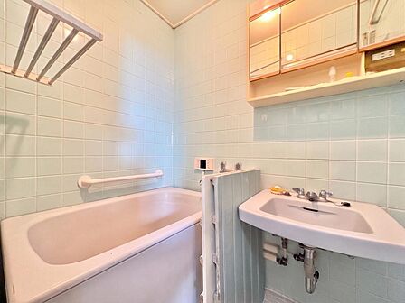 【CGにより現状の家具など消しております。】【Bathroom】浴室
