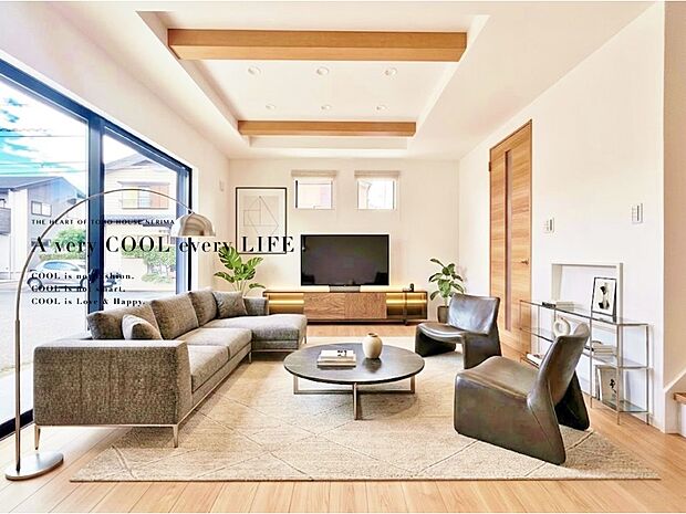 【配置してある家具や小物はCGによるイメージです】 【Livingroom】リビング