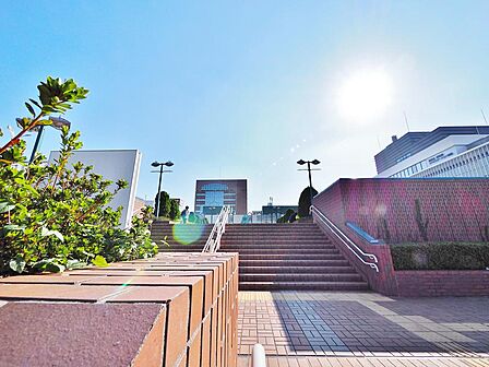 練馬駅まで約1200m