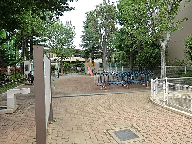 高松三丁目児童遊園まで約154m