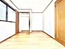 洋室：【Bedroom】居室