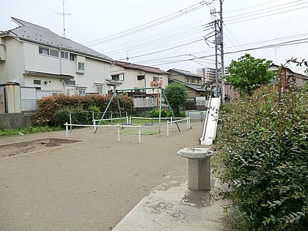 住吉第四公園まで約369m