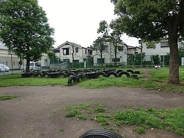 谷戸第一児童遊園まで約585m