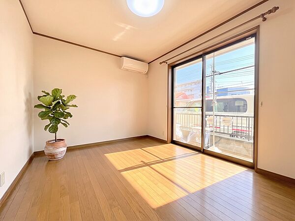 【CGにより現状の家具などを消しております】【Livingroom】リビング