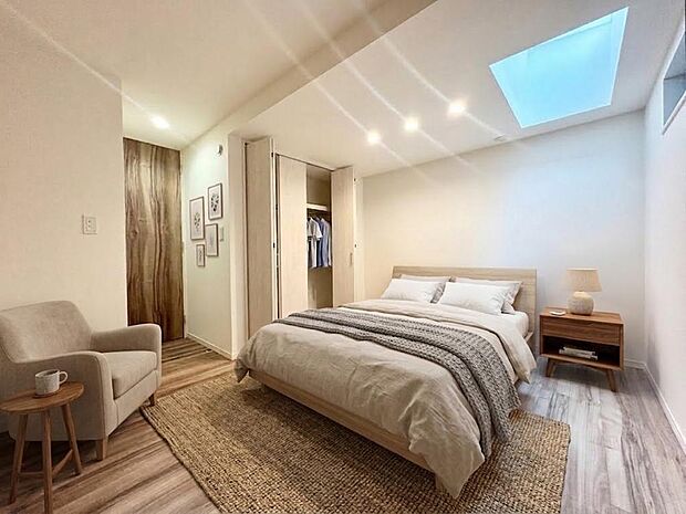 【配置してある家具や小物はCGによるイメージです。】【Bedroom】居室