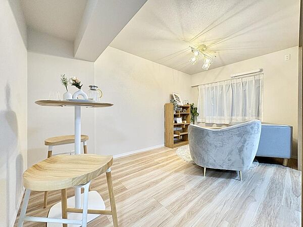 【Livingroom】リビングルーム