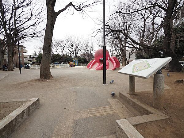 豊玉公園まで約800m
