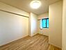 洋室：【Bedroom】居室