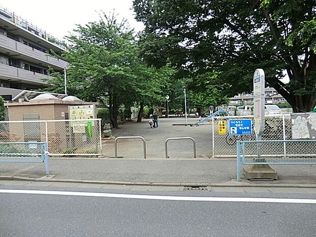北浦公園まで約477m