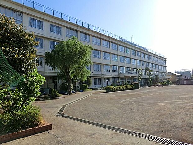 三鷹市立井口小学校まで約1512m