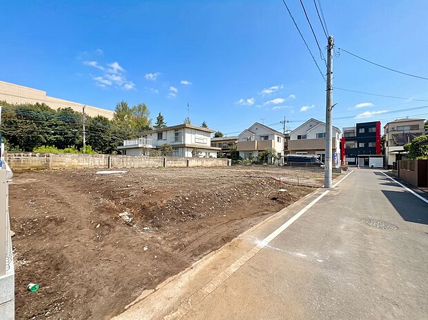 「AI加工により、空を晴天にしております」【Under construction】建設中