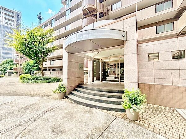「AI加工により、空を晴天にしております」【Exterior】外観