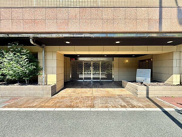 【Entrance】エントランス