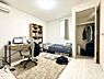 寝室：【配置してある家具や小物はCGによるイメージです。】【Bedroom】居室