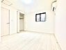 寝室：【Bedroom】居室