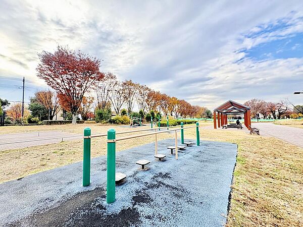 武蔵野中央公園まで約450m