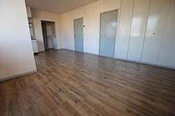 JR山陽本線 東福山駅 5.1kmの賃貸アパート 2階2LDKのリビング/ダイニング