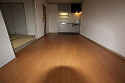 JR山陽本線 松永駅 徒歩26分の賃貸アパート 2階2DKのリビング/ダイニング