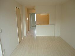 サンコートＫII 1階1LDKのリビング/ダイニング