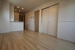 JR山陽本線 東福山駅 3.3kmの賃貸アパート 2階2LDKのリビング/ダイニング