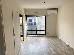 JR山陽本線 尾道駅 6kmの賃貸アパート 2階1LDKのリビング/ダイニング