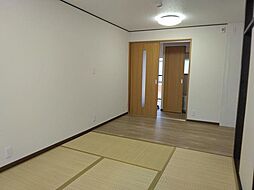 JR山陽本線 大門駅 徒歩5分の賃貸アパート 2階1Kのリビング/ダイニング