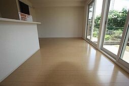 JR山陽本線 東福山駅 徒歩22分の賃貸テラスハウス 2階3LDKのリビング/ダイニング