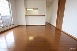 JR福塩線 万能倉駅 徒歩10分の賃貸アパート 2階2LDKのリビング/ダイニング