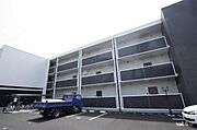 福山駅より徒歩10分 築9年2ヶ月 3階建の賃貸物件