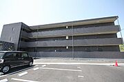 東尾道駅より徒歩25分 築2年4ヶ月 3階建の賃貸物件