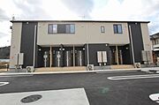高木駅より徒歩15分 築3年4ヶ月 2階建の賃貸物件