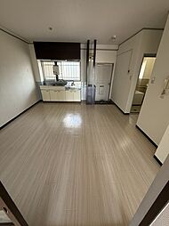 柚木ビル 2LDKの写真
