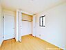 収納：【洋室】部屋ごとに設けた収納は住みやすさへのこだわり。