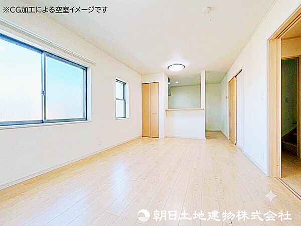 【リビング】毎日過ごす空間が明るく開放感たっぷり。陽当たり良好で、快適にお過ごしいただけます。