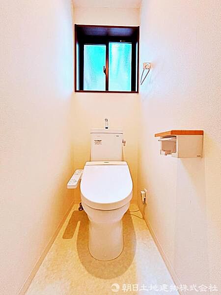 トイレを拡大表示