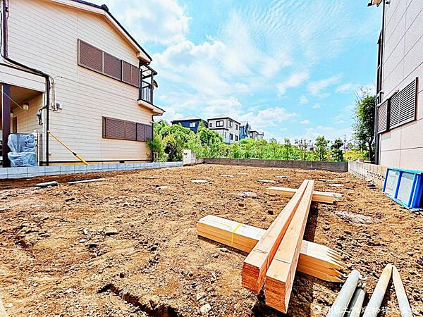 【外観】これから完成する暮らしの舞台を、今ここで感じてください。