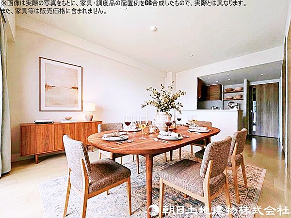 【リビング】家族が集まるリビングは明るく開放感のある空間です。
