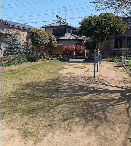東深井9号公園 310m