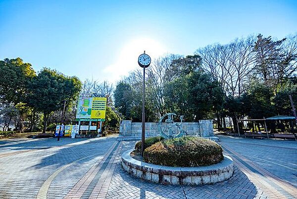 三協フロンテア柏スタジアム（日立台公園内） 日立台公園 760m