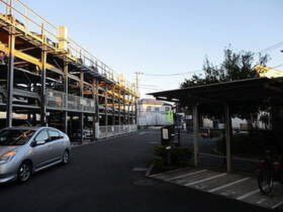 駐車場を拡大表示