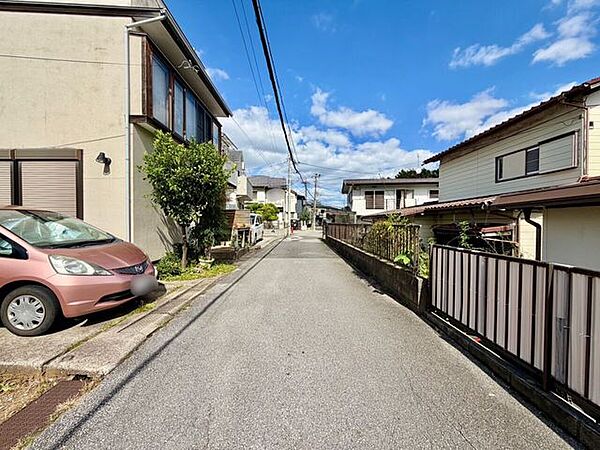 スーパーまで徒歩4分！周辺には生活便利な施設がそろっています！