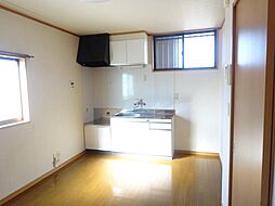 メゾンド６９３（ロクサン） 205 2階1LDKのリビング/ダイニング