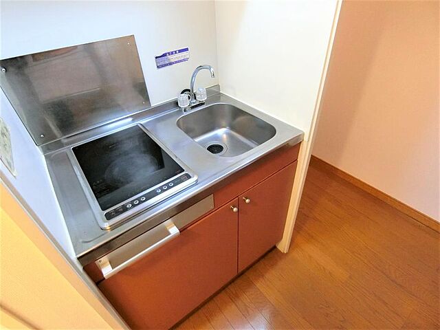 ２口電気コンロ完備です。